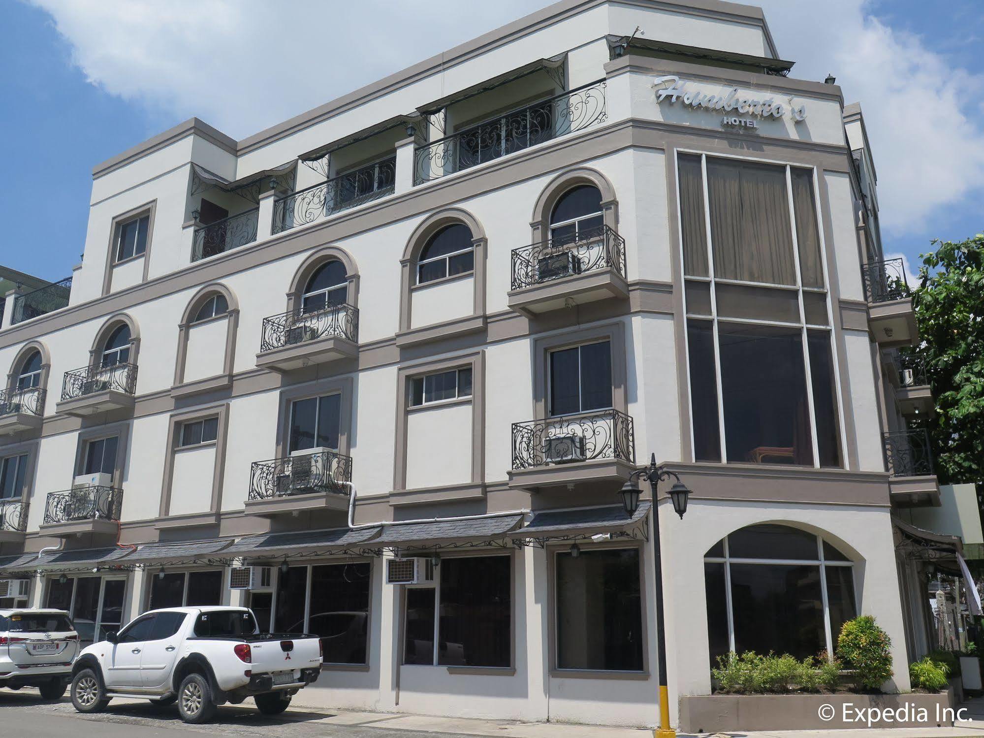 Oyo 414 Humberto'S Hotel Davao Luaran gambar